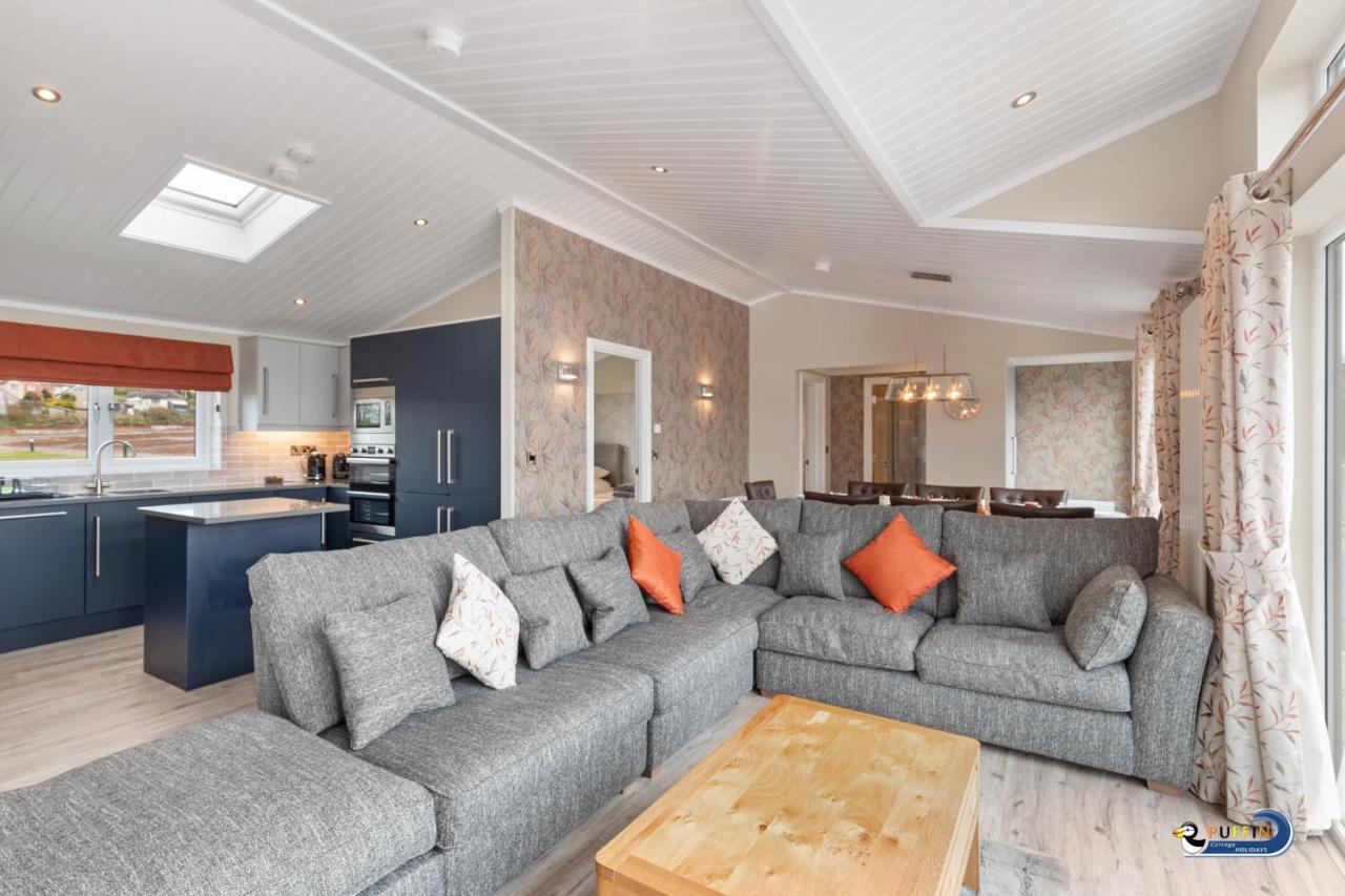 Valley View Lodge - Luxury Lodge, Hot Tub, Close To Beach Penally Bagian luar foto